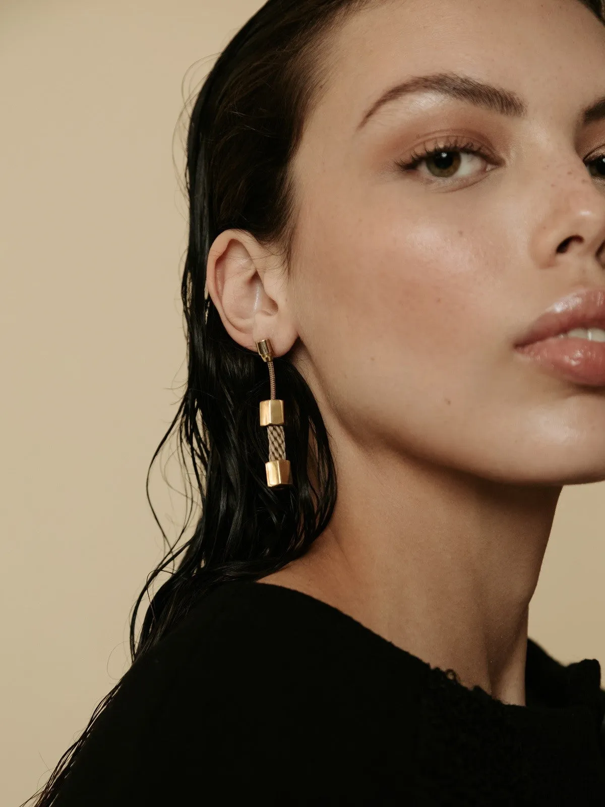 Beige Aisa Earrings