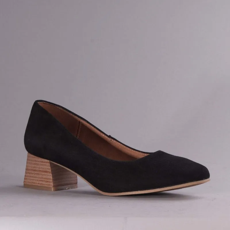 Block Heel Court Shoe in Black Suede - 12476