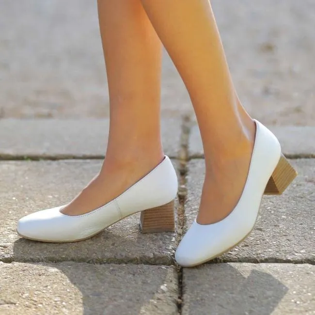 Block Heel Court Shoe in White - 12476