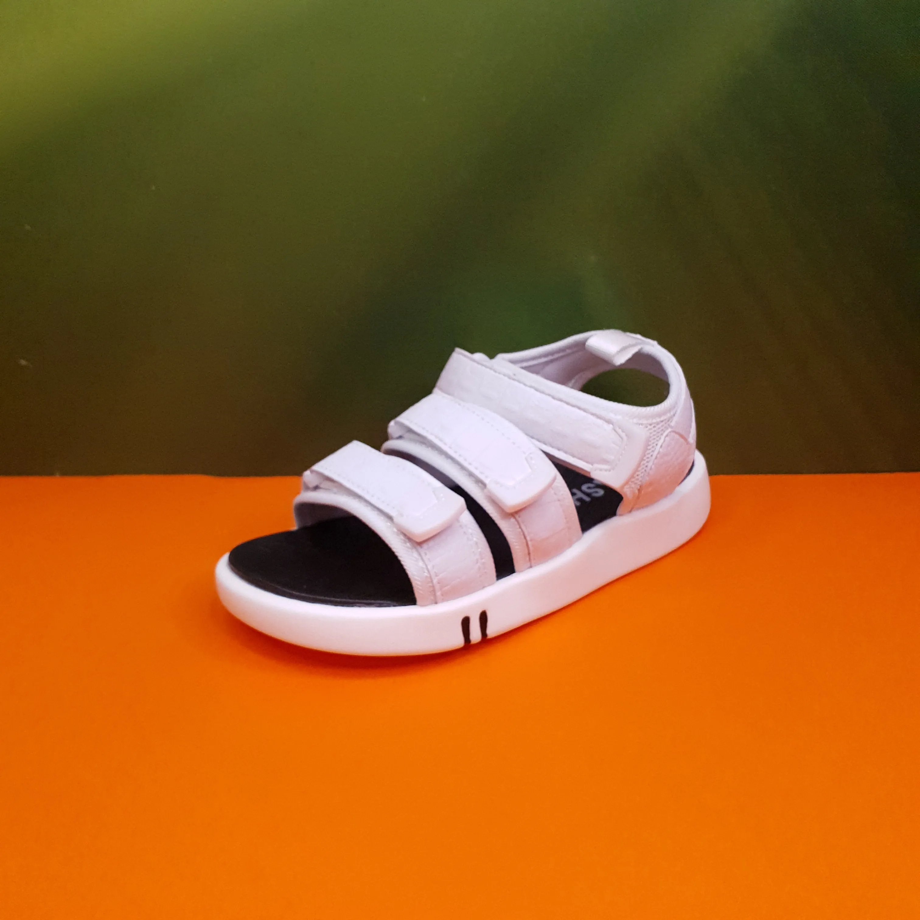 Unisex Black & White Comfort Sandals