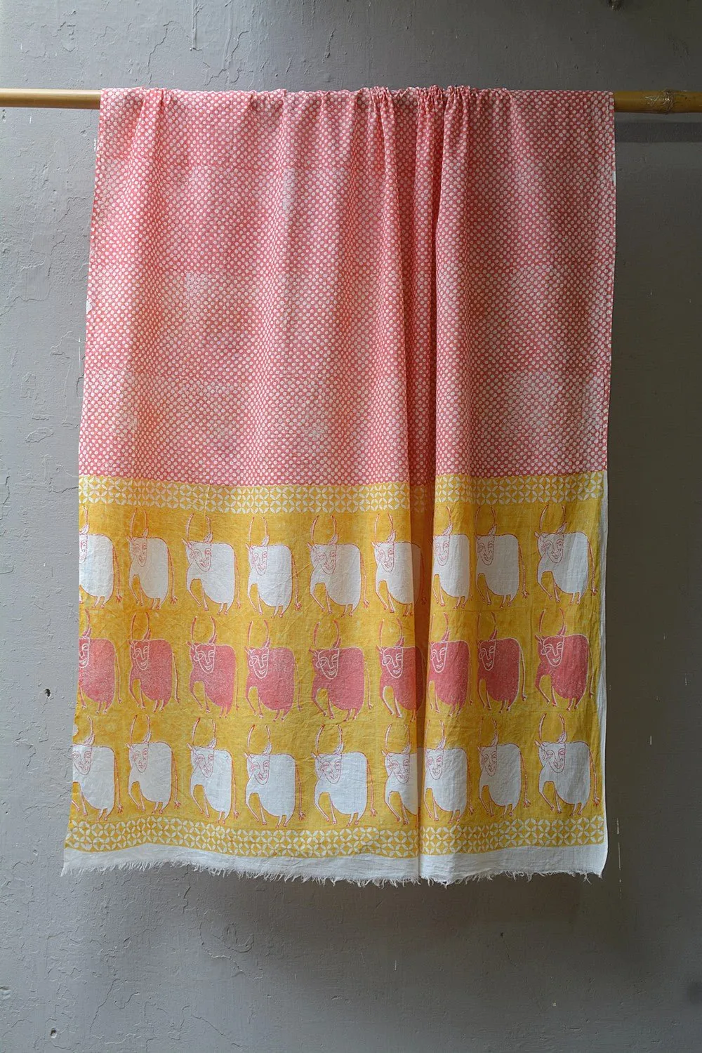 VACHE - Block Printed Stole